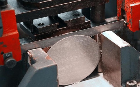 影响双金属带锯条使用寿命的主要因素有哪些? 影响双金属带锯条使用寿命的主要因素有哪些?